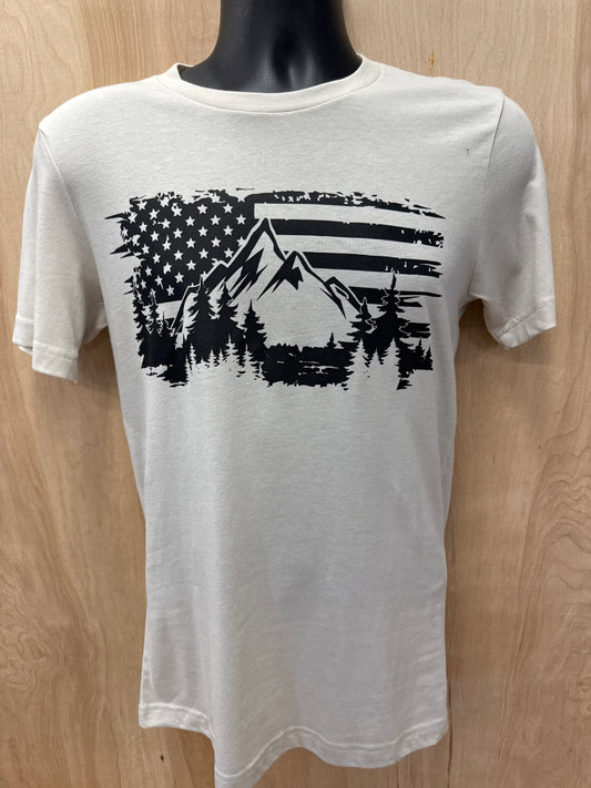Mountain Flag Tee