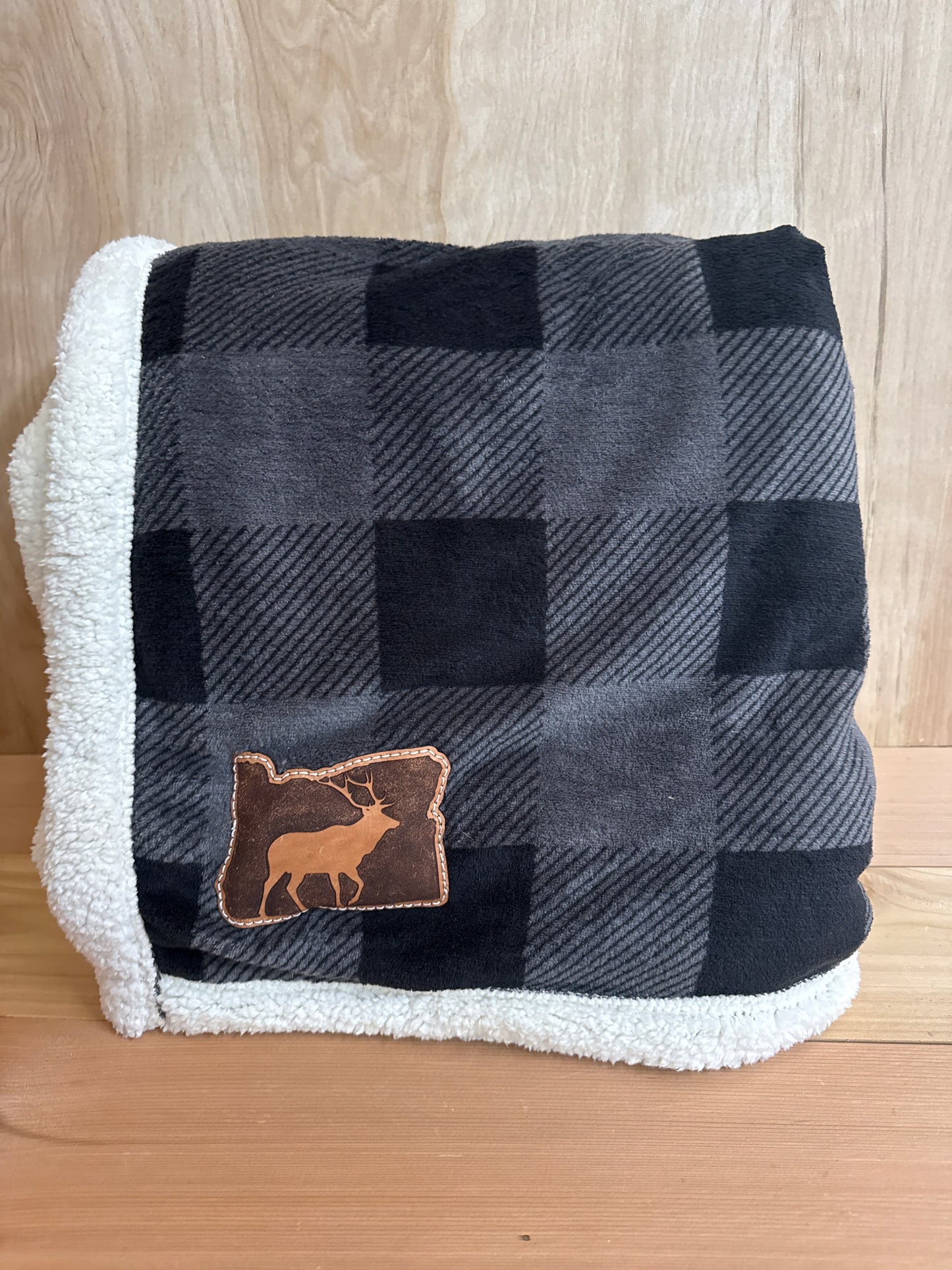 Holiday Oregon Elk Leather Patch Throw Blanket